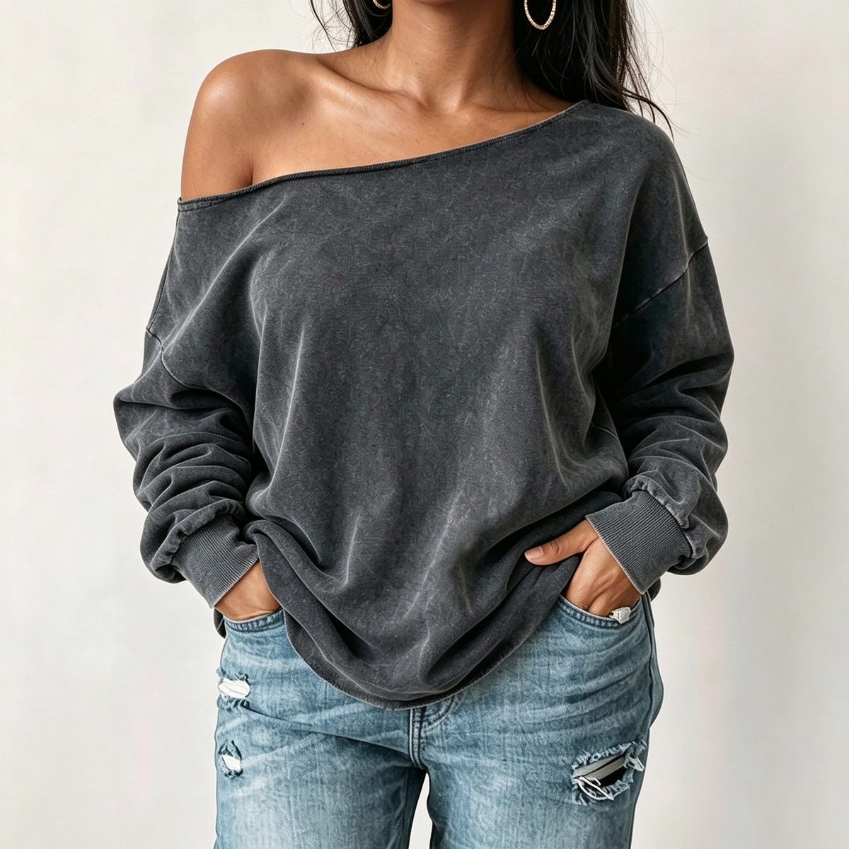Vårs tilfeldige av-hals mineralvask oversized slouchy sweatshirt
